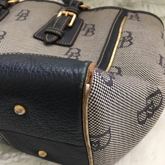 Vintage Dooney & Bourke monogram tote - Picture 7 of 8